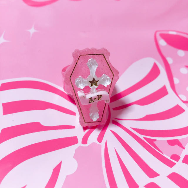 Angelic Pretty(アンジェリックプリティー)のコフィンリング (ピンク) レディースのアクセサリー(リング(指輪))の商品写真