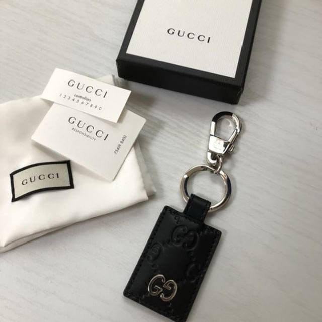 Gucci(グッチ)のGUCCI キーホルダー メンズのファッション小物(キーホルダー)の商品写真