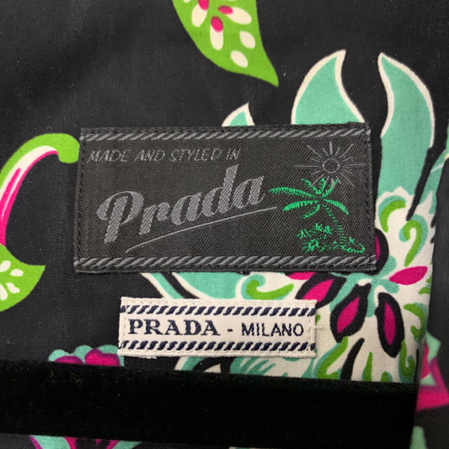 PRADA(プラダ)のPrada アロハシャツ メンズのトップス(シャツ)の商品写真