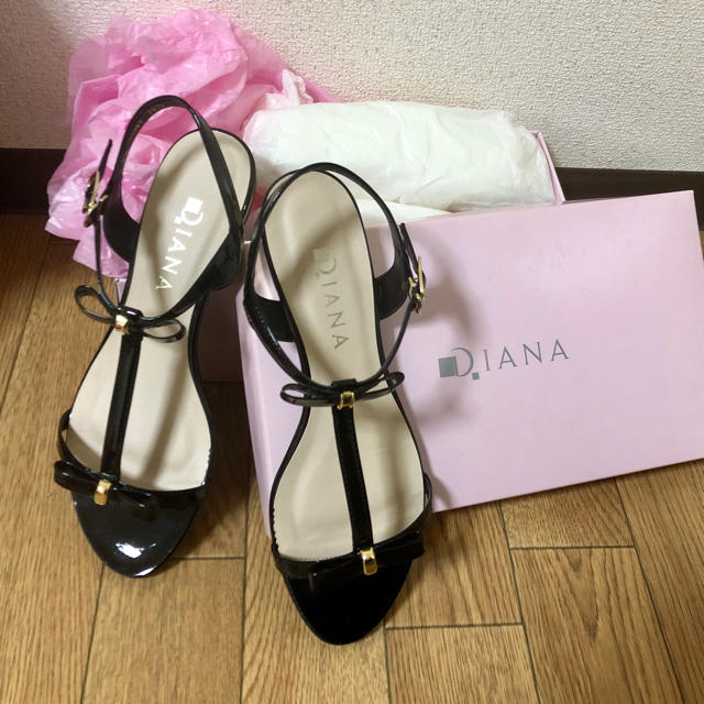 DIANA(ダイアナ)のnanasuke様専用《試し履きのみ！美品》DIANA リボンサンダル レディースの靴/シューズ(サンダル)の商品写真