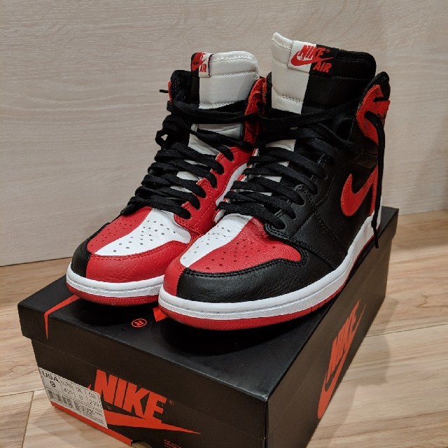 NIKE(ナイキ)のAIR JORDAN1 RETRO HIGH OG HOMAGE TO HOME メンズの靴/シューズ(スニーカー)の商品写真