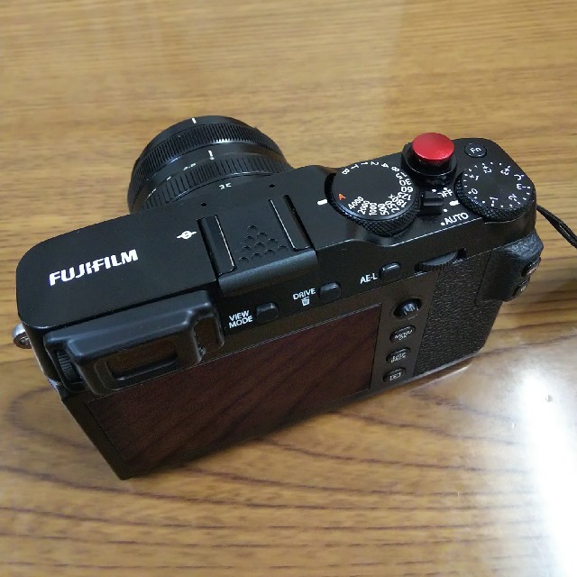 即日発送】 サンフラワーFUJIFILM ミラーレス一眼カメラ X-E3シルバー