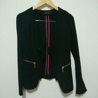 ザラ(ZARA)のGEMMA COLLECTIVE ストレッチショートジャケット(ノーカラージャケット)