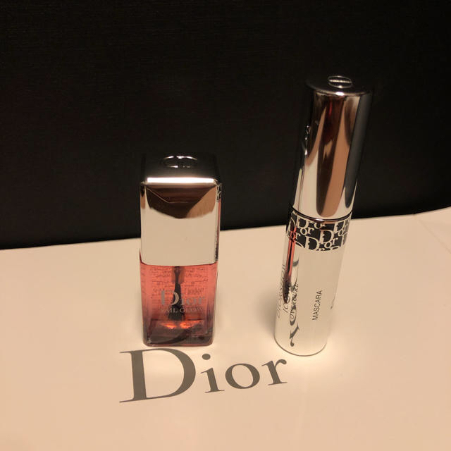 Dior(ディオール)のはなちゃん様専用ページ コスメ/美容のベースメイク/化粧品(マスカラ)の商品写真