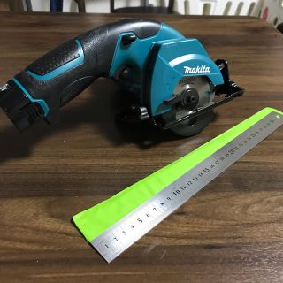 マキタ(Makita)のマキタmakita充電式丸ノコマルノコ10.8v85mm1.3ah木工チップソー(その他)