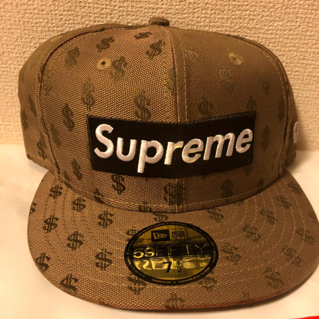 Supreme ボックスロゴ ニューエラキャップ 7 1/2 モノグラムのサムネイル