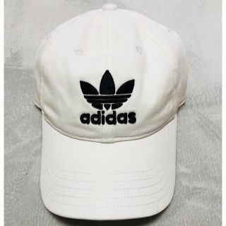 アディダス(adidas)のアディダス オリジナル 帽子 白(キャップ)