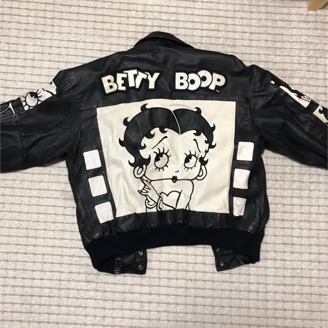 Betty poopレザー メンズのジャケット/アウター(レザージャケット)の商品写真