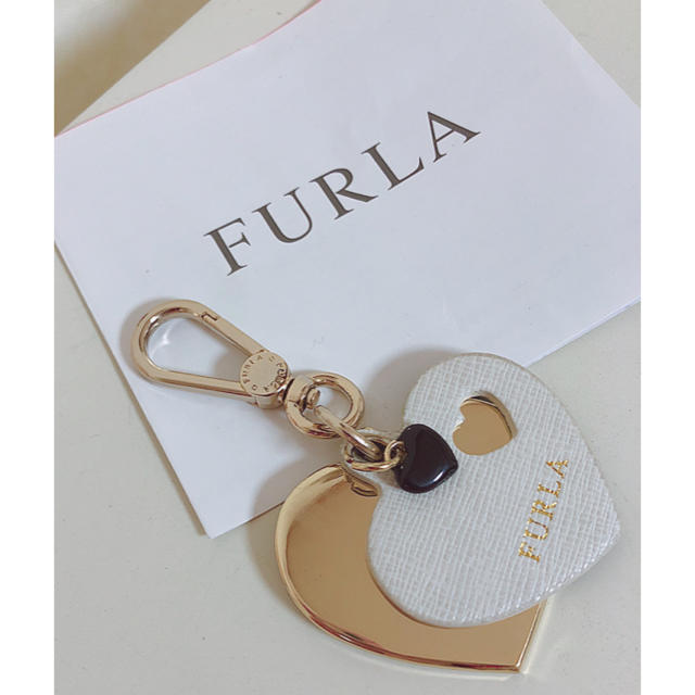 Furla(フルラ)のFURLAフルラ♥︎ハートのバッグチャーム レディースのファッション小物(キーホルダー)の商品写真