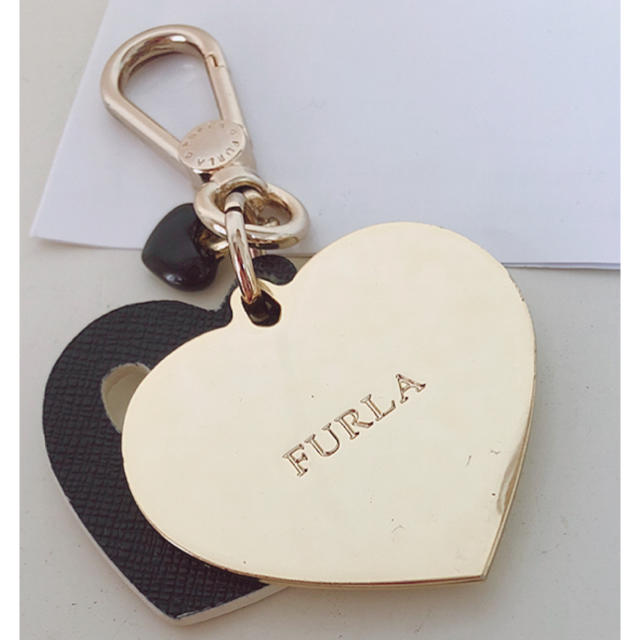 Furla(フルラ)のFURLAフルラ♥︎ハートのバッグチャーム レディースのファッション小物(キーホルダー)の商品写真