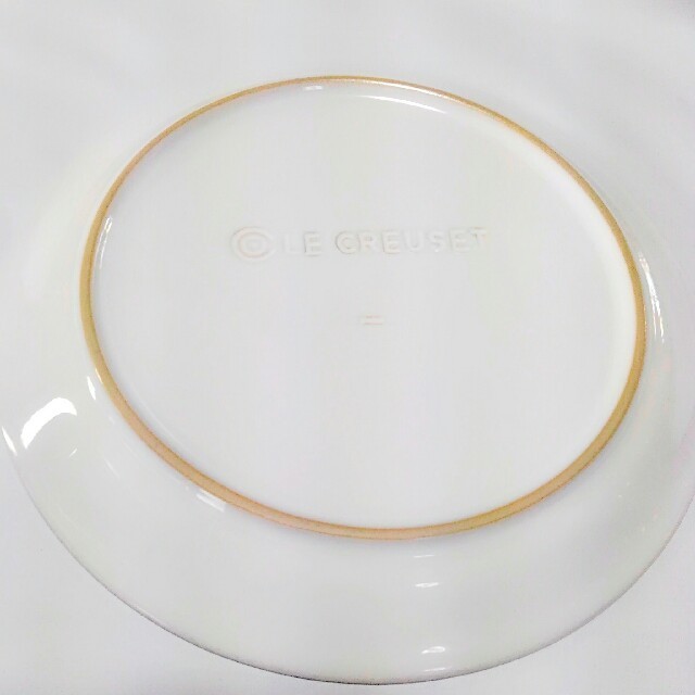 LE CREUSET(ルクルーゼ)のル・クルーゼのプレート(皿)２枚セット インテリア/住まい/日用品のキッチン/食器(食器)の商品写真