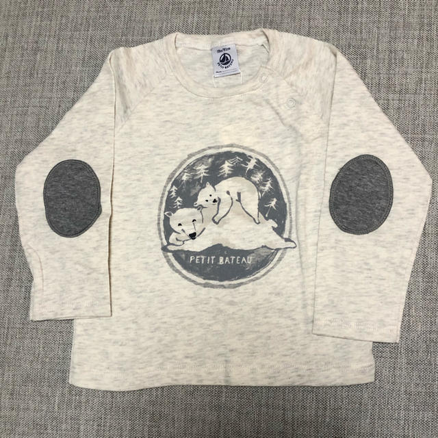 PETIT BATEAU(プチバトー)の新品未使用 プチバトー  18m 白くま長袖Ｔシャツ ロンT キッズ/ベビー/マタニティのベビー服(~85cm)(Ｔシャツ)の商品写真