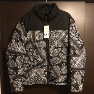 ザラ(ZARA)の定価！新品 ZARA バンダナ柄パフジャケット S(ダウンジャケット)