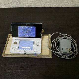 ニンテンドー3DS(ニンテンドー3DS)のニンテンドー３ＤＳ　本体(携帯用ゲーム機本体)