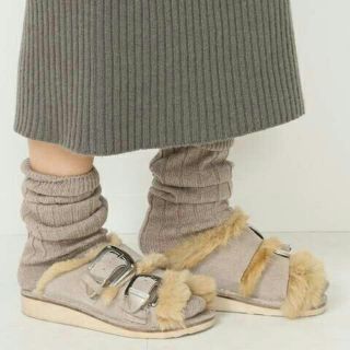 アパルトモンドゥーズィエムクラス(L'Appartement DEUXIEME CLASSE)のライム様専用！CAMINANDO・FUR  SANDAL37サイズ(サンダル)