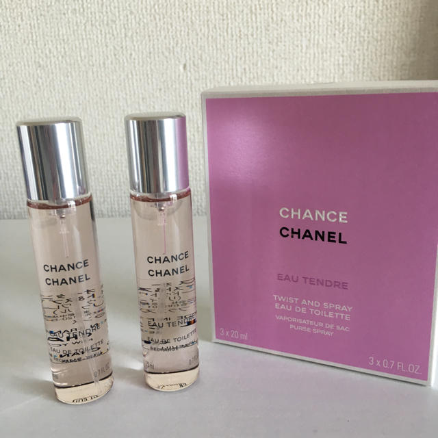 CHANEL(シャネル)の新品未使用 CHANEL チャンス オータンドゥル レフィル コスメ/美容の香水(香水(女性用))の商品写真