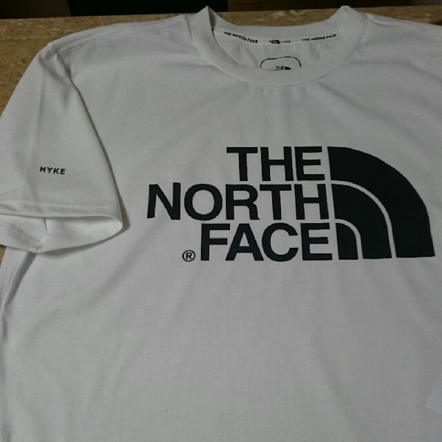 HYKE(ハイク)の新品 HYKE × THE NORTH FACE Tec Big Tee 白M メンズのトップス(Tシャツ/カットソー(半袖/袖なし))の商品写真