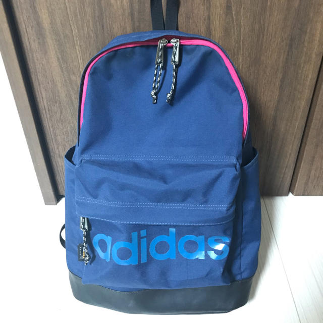 adidas(アディダス)のアディダス リュック メンズのバッグ(バッグパック/リュック)の商品写真