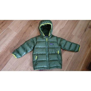 パタゴニア(patagonia)のPATAGONIA　キッズ　ダウン新品未使用(ジャケット/上着)