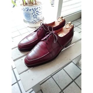 クロケットアンドジョーンズ(Crockett&Jones)の美品 クロケット & ジョーンズ バーニーズニューヨーク別注 7D Uチップ(ドレス/ビジネス)