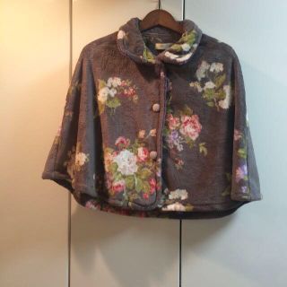 ローラアシュレイ(LAURA ASHLEY)のLAURA ASHLEY ケープ(ルームウェア)