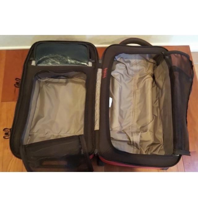 BURTON(バートン)のバートン キャリーバッグ 引取りOK レディースのバッグ(スーツケース/キャリーバッグ)の商品写真