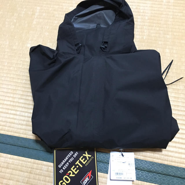 HYKE(ハイク)のHyke north face GTX Mountain Coat  ブラック メンズのジャケット/アウター(マウンテンパーカー)の商品写真