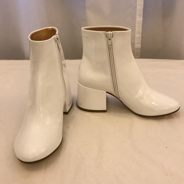 MM6 ショートブーツ 希少 パテント白MaisonMartinMargiela