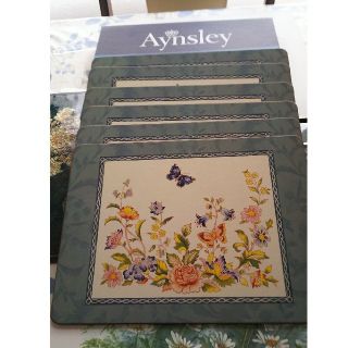 エインズレイ(Aynsley China)のティーマット(テーブル用品)