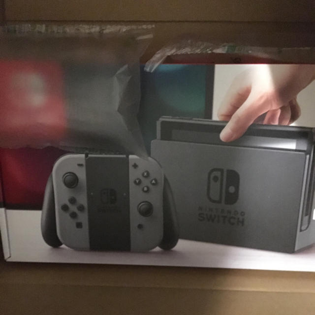 ニンテンドースイッチ 新品未開封品 グレー Nintendo switchエンタメ/ホビー