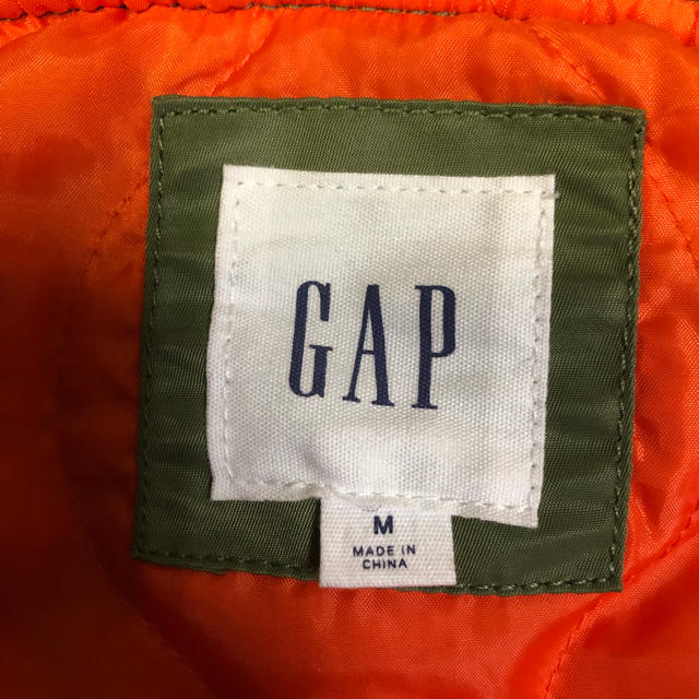 GAP(ギャップ)の（あかさたな様専用）GAP MA-1 セージ グリーン Mサイズ メンズのジャケット/アウター(フライトジャケット)の商品写真