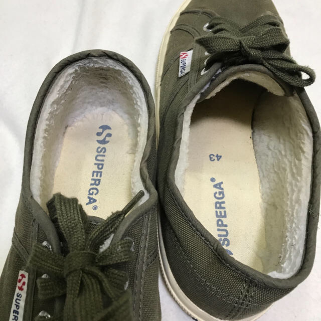 SUPERGA(スペルガ)の値下げスペルガSUPERGA キャンバスボアスニーカー サイズ43 オリーブ メンズの靴/シューズ(スニーカー)の商品写真