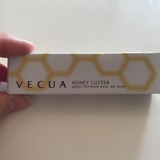 VECUA(ベキュア)のベキュア ハニーラスターS 12 エリザ コスメ/美容のベースメイク/化粧品(リップグロス)の商品写真
