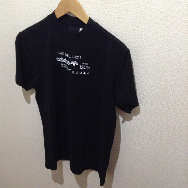 Alexander Wang(アレキサンダーワン)のadidas ALEXANDER WANG コラボTシャツ 黒 Mサイズ 新品 メンズのトップス(Tシャツ/カットソー(半袖/袖なし))の商品写真