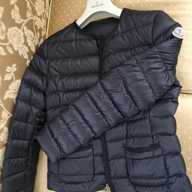 超激安 MONCLER - モンクレール 美品 ライトダウン ダウンジャケット