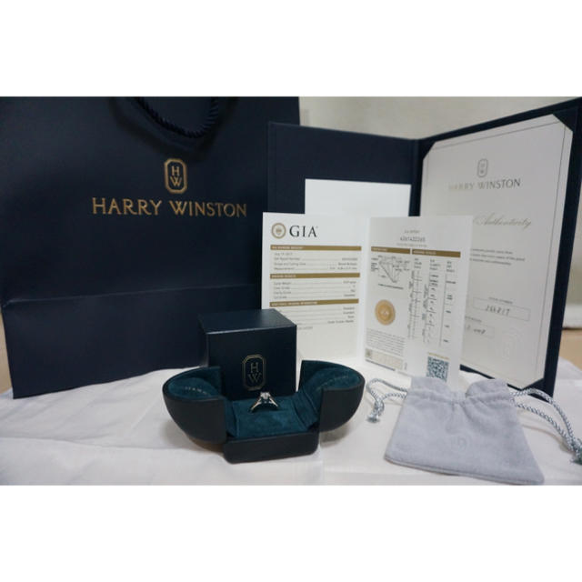 HARRY WINSTON(ハリーウィンストン)のガリレオ様専用 ハリーウィンストン ダイヤモンドリング証明書・鑑定書付き 未使用 レディースのアクセサリー(リング(指輪))の商品写真