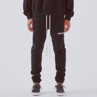 フィアオブゴッド(FEAR OF GOD)のFOG Essentials 黒 S 新品未使用 Sweat pants パンツ(その他)