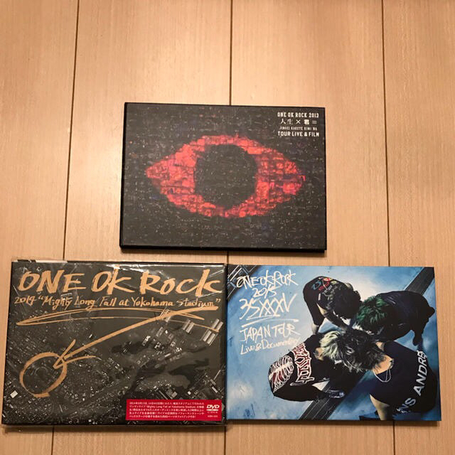 ONE OK ROCK(ワンオクロック)のONE OK ROCK  DVDセット エンタメ/ホビーのDVD/ブルーレイ(ミュージック)の商品写真