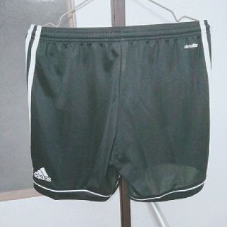 アディダス(adidas)のアディダス ハーフパンツ(ショートパンツ)