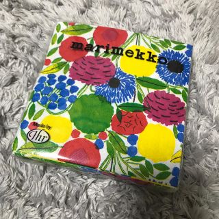 マリメッコ(marimekko)のmarimekko ペーパータオル(収納/キッチン雑貨)