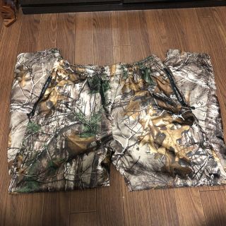 ステューシー(STUSSY)のstussy REALTREE トラックパンツ(その他)