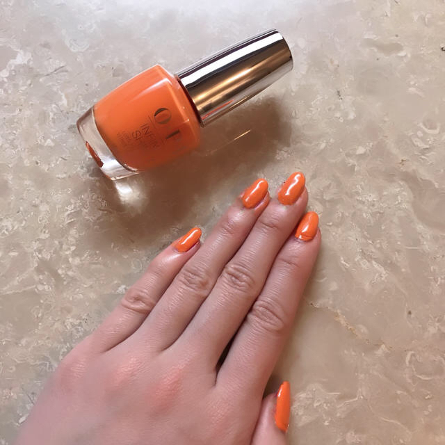 OPI(オーピーアイ)の【O.P.I】インフィットシャインネイルラッカーサマーラビングハピングアブラスト コスメ/美容のネイル(マニキュア)の商品写真