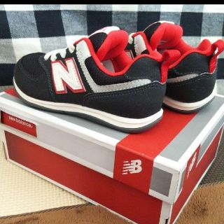 ニューバランス(New Balance)のちゅぴぴ様専用【新品】ニューバランス 574 キッズスニーカー（15〜16㎝）(スニーカー)