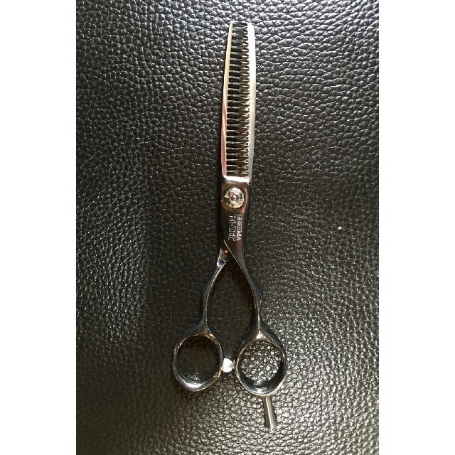 salon様専用】極美品 島理研 セニング シザー Swing+ vimaseguridad.com