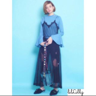 リルリリー(lilLilly)のお値下げ！送料込み★ lilLilly ダブルネック フレアスリーブ カットソー(カットソー(長袖/七分))