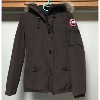 カナダグース(CANADA GOOSE)のカナダグース モンテベロ パーカー(ダウンジャケット)