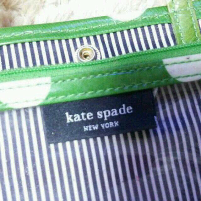 kate spade new york(ケイトスペードニューヨーク)のメイクポーチ レディースのファッション小物(ポーチ)の商品写真