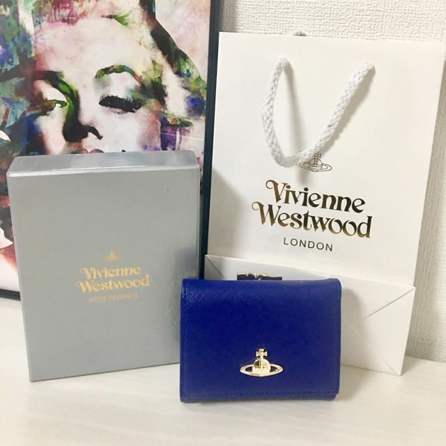 Vivienne Westwood(ヴィヴィアンウエストウッド)の☆本日限定セール☆Vivienne Westwood 三つ折り財布 レディースのファッション小物(財布)の商品写真