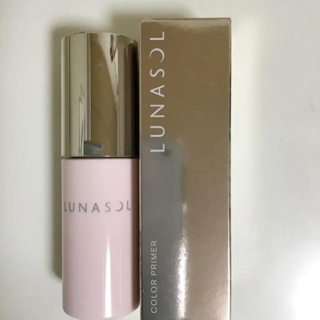 LUNASOL(ルナソル)の新品 ルナソル カラープライマー 01 ウォームピンク コスメ/美容のベースメイク/化粧品(化粧下地)の商品写真