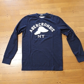 アバクロンビーアンドフィッチ(Abercrombie&Fitch)のAbercrombie&FitchのロングTシャツ(Tシャツ/カットソー(七分/長袖))